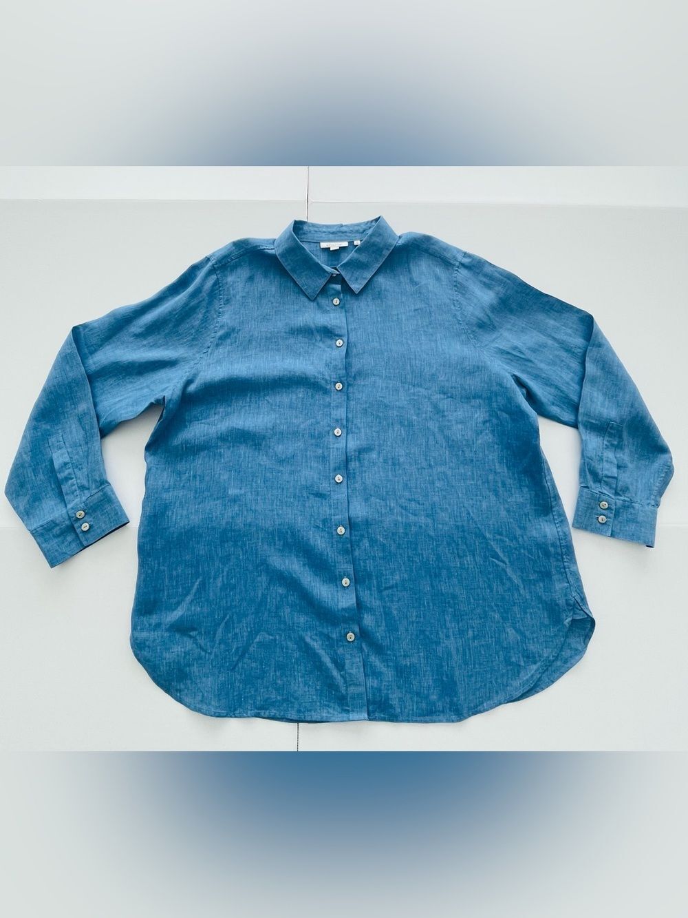 CHICO'S No Iron Linen Button Down Shirt Blouse Blue Chambray Roll Tab 3.5 18